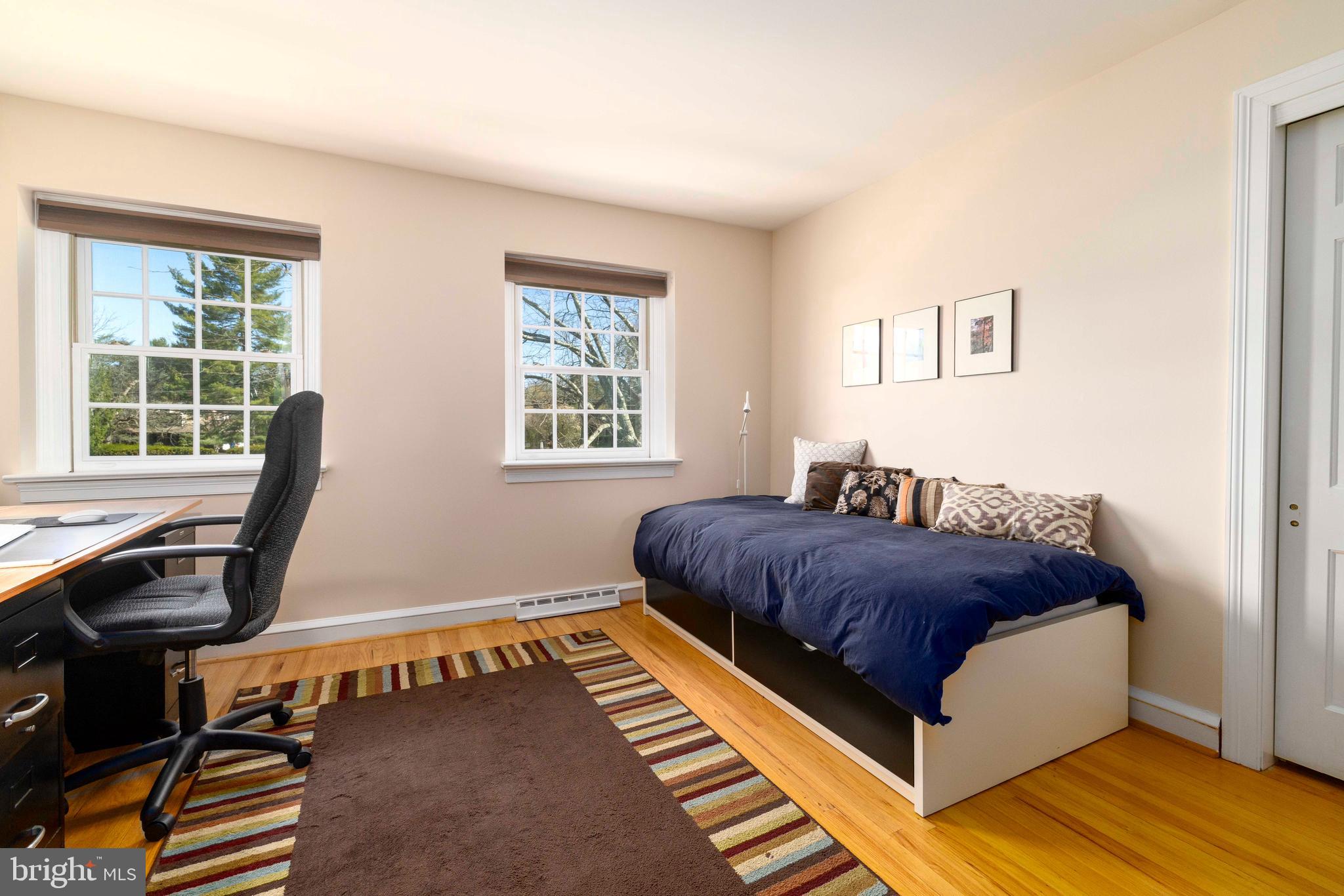 THE PINES - Residential