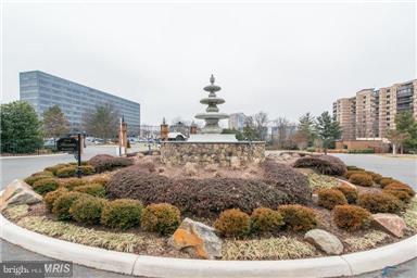 ROTONDA - Residential Lease