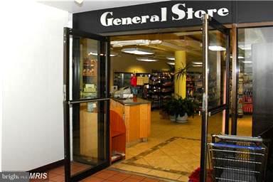 ROTONDA - Residential Lease