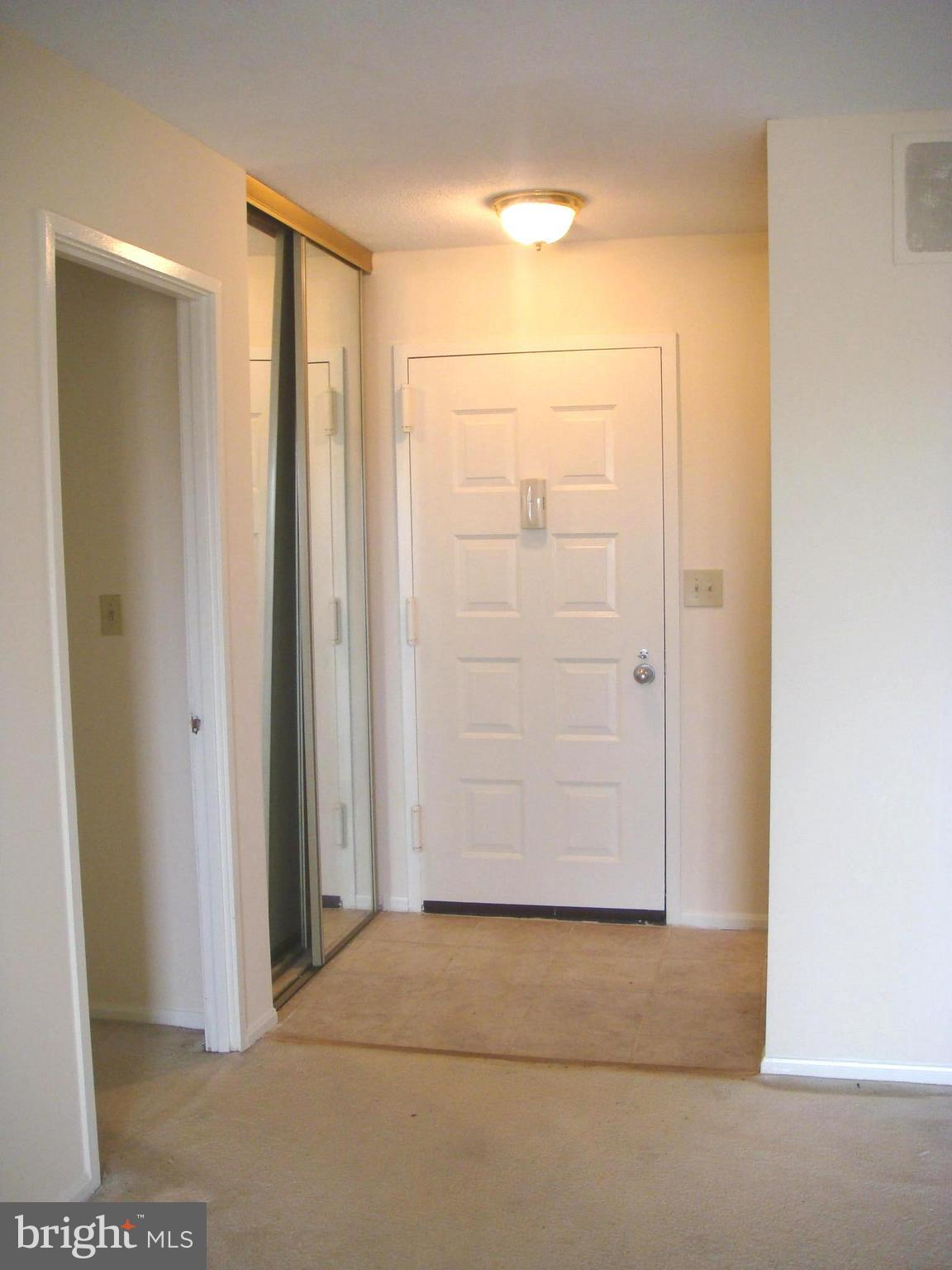 ROTONDA - Residential Lease