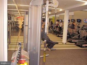 ROTONDA - Residential Lease