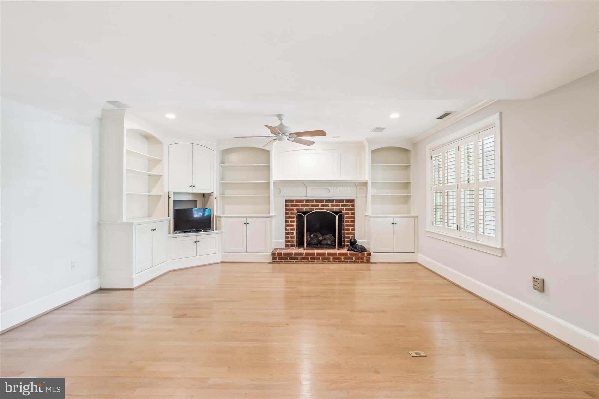 EDDINGTON TERRACE - Residential