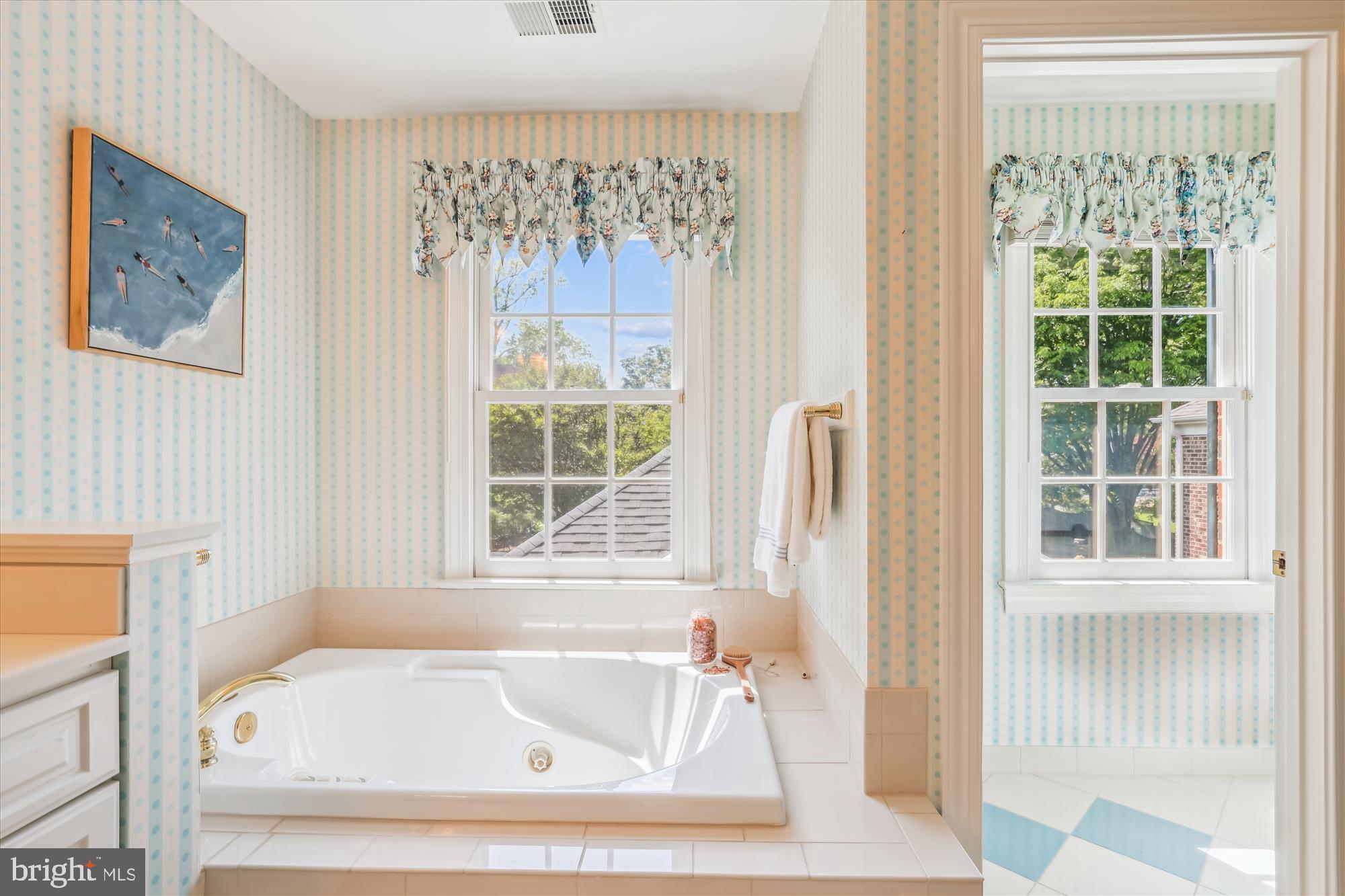 EDDINGTON TERRACE - Residential