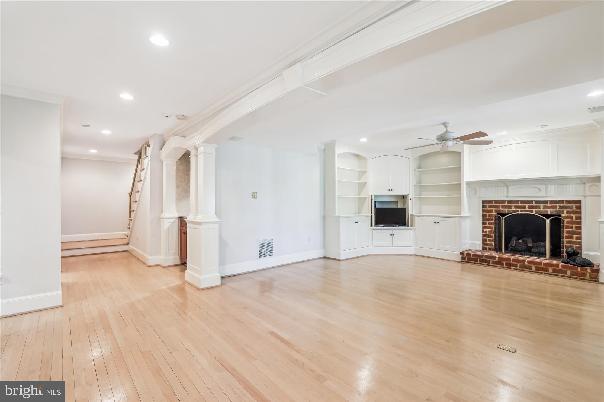 EDDINGTON TERRACE - Residential