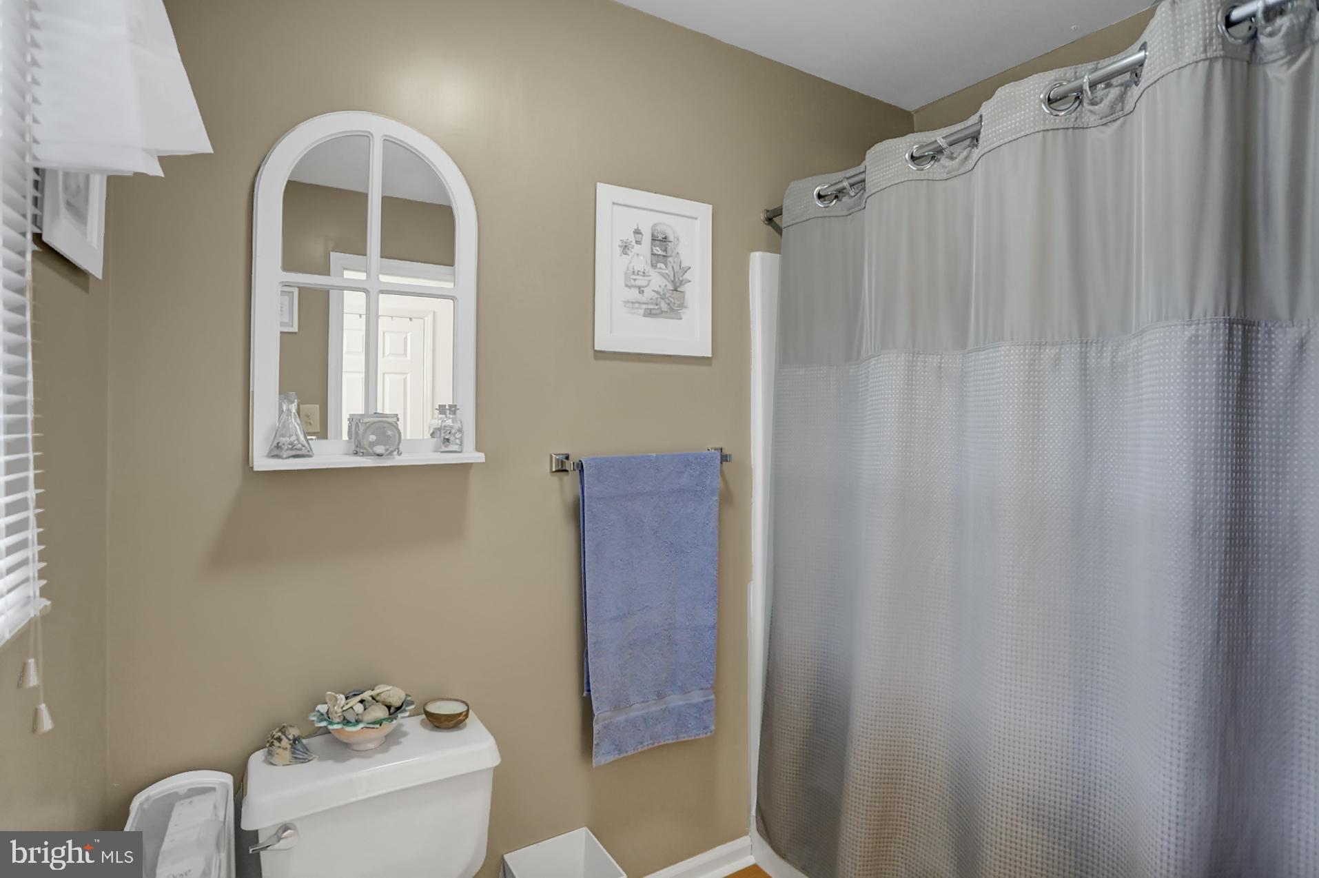 WILSHIRE MEADOWS - Residential