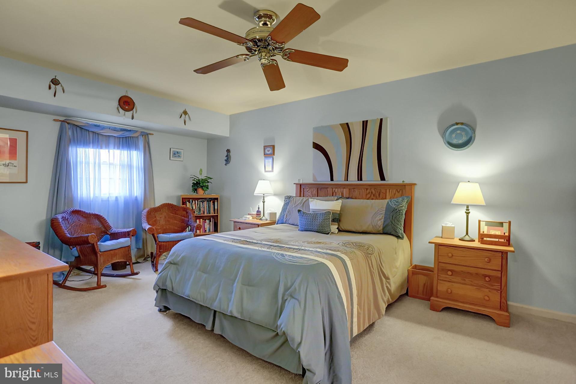 WILSHIRE MEADOWS - Residential