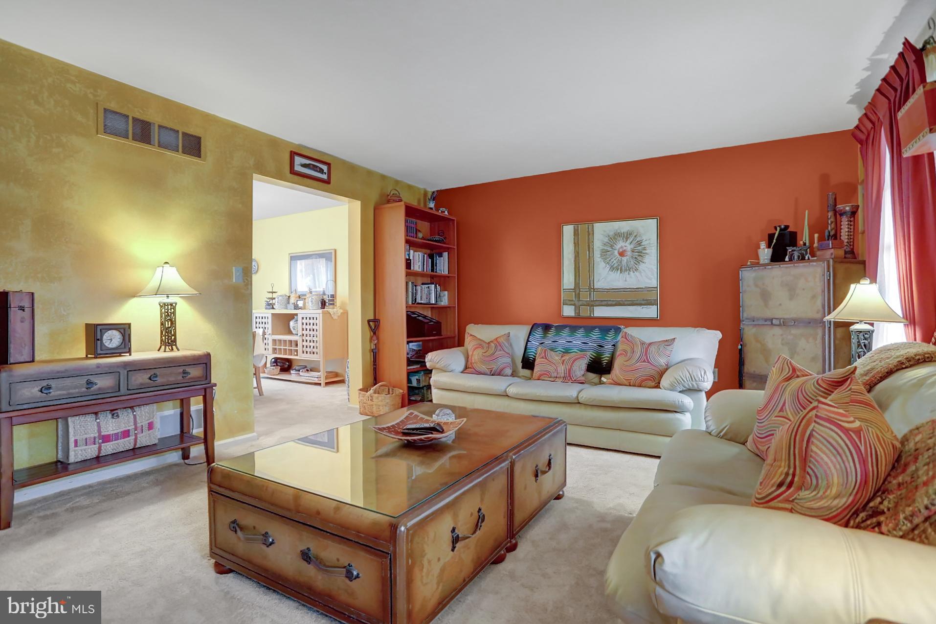 WILSHIRE MEADOWS - Residential