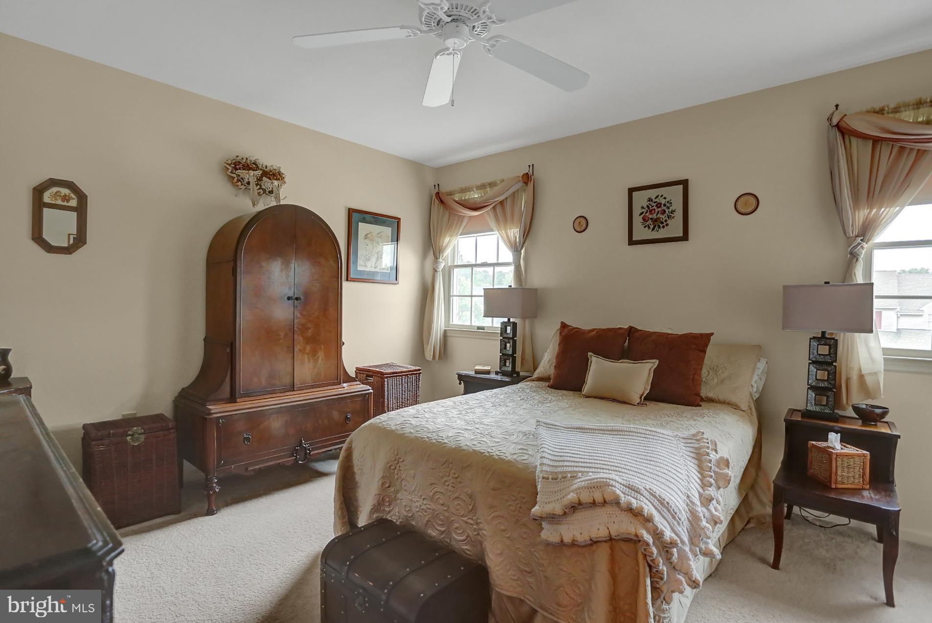 WILSHIRE MEADOWS - Residential