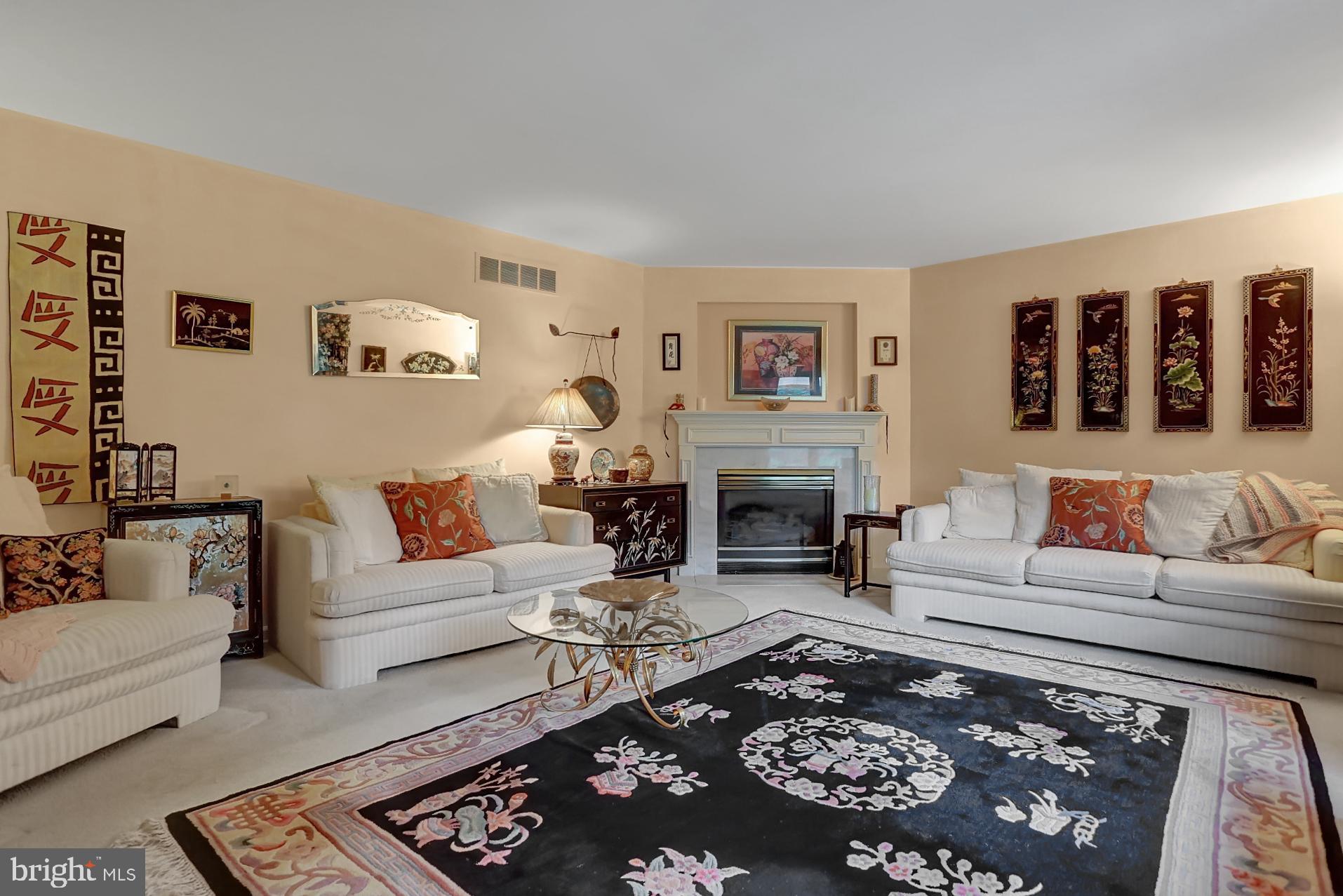 WILSHIRE MEADOWS - Residential