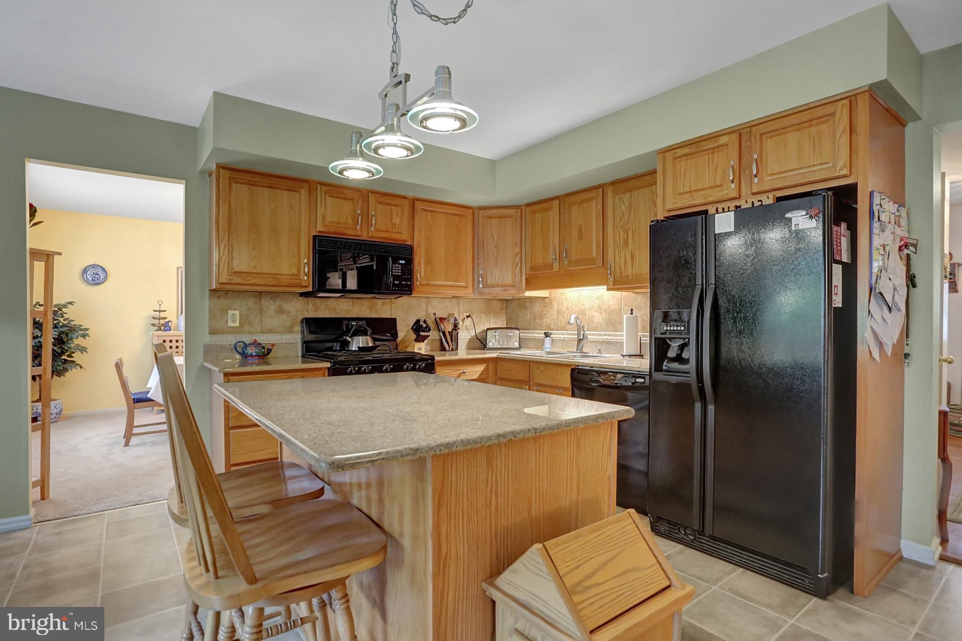 WILSHIRE MEADOWS - Residential