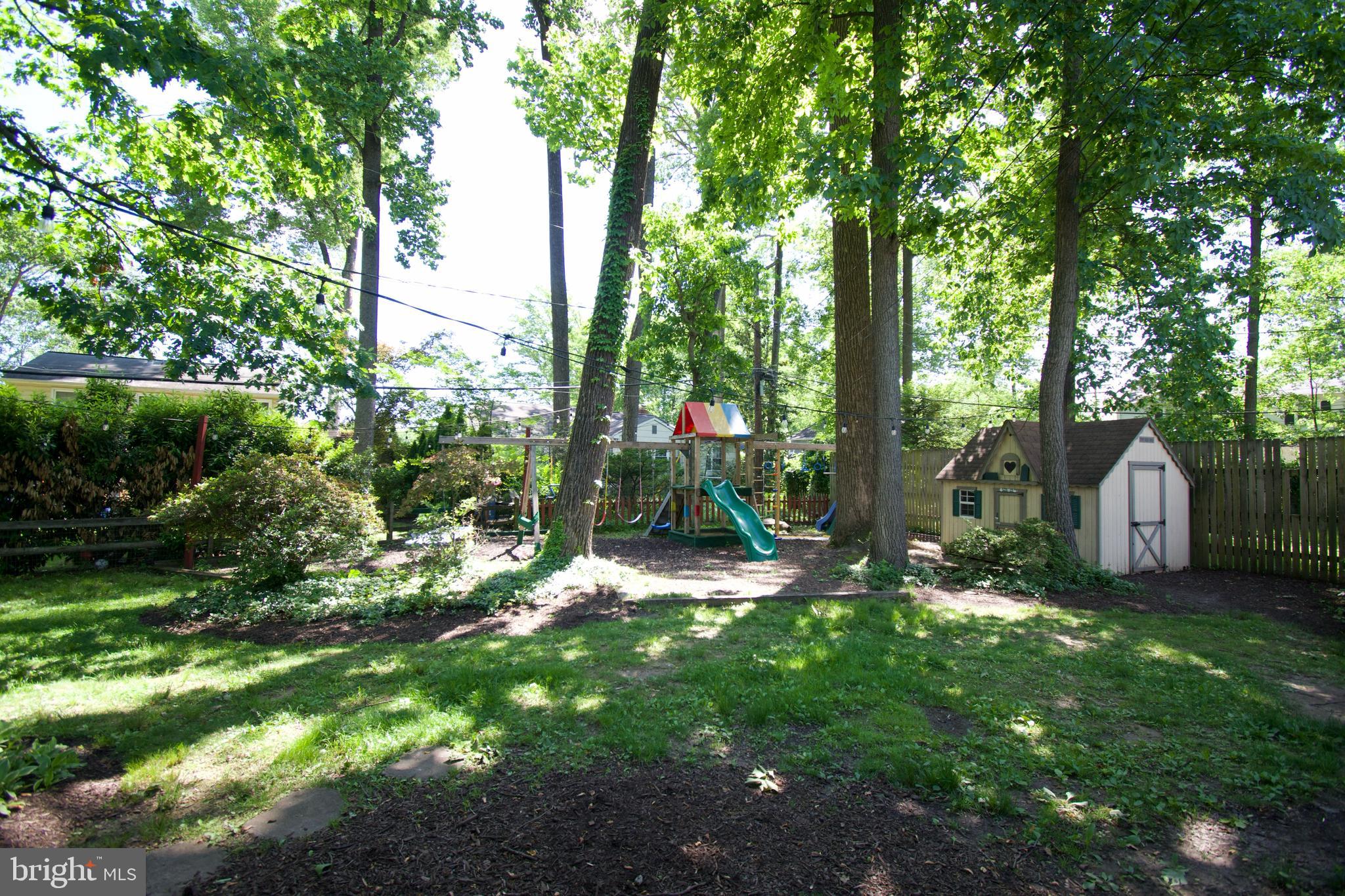 5 GAILRIDGE COURT