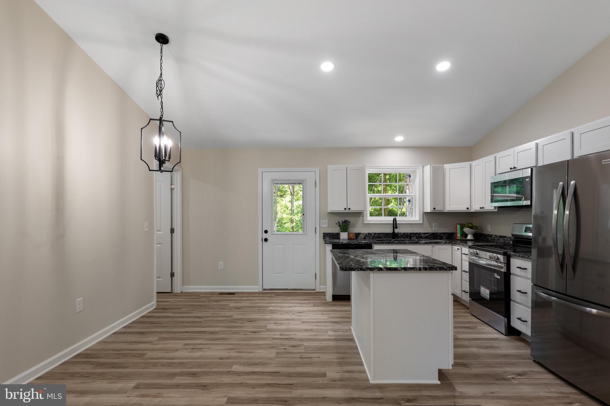 SHANNONDALE - Residential