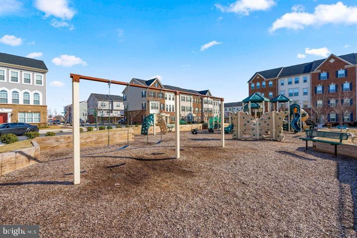 JEFFERSON PLACE - Residential