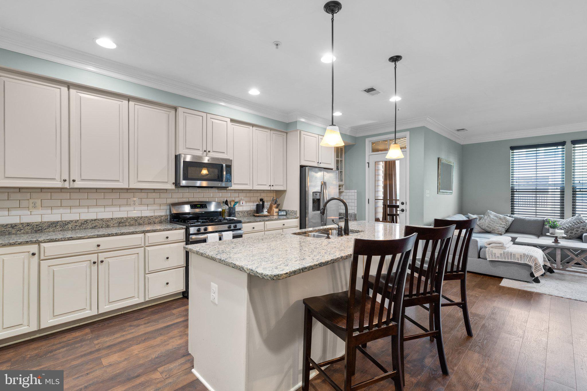 JEFFERSON PLACE - Residential