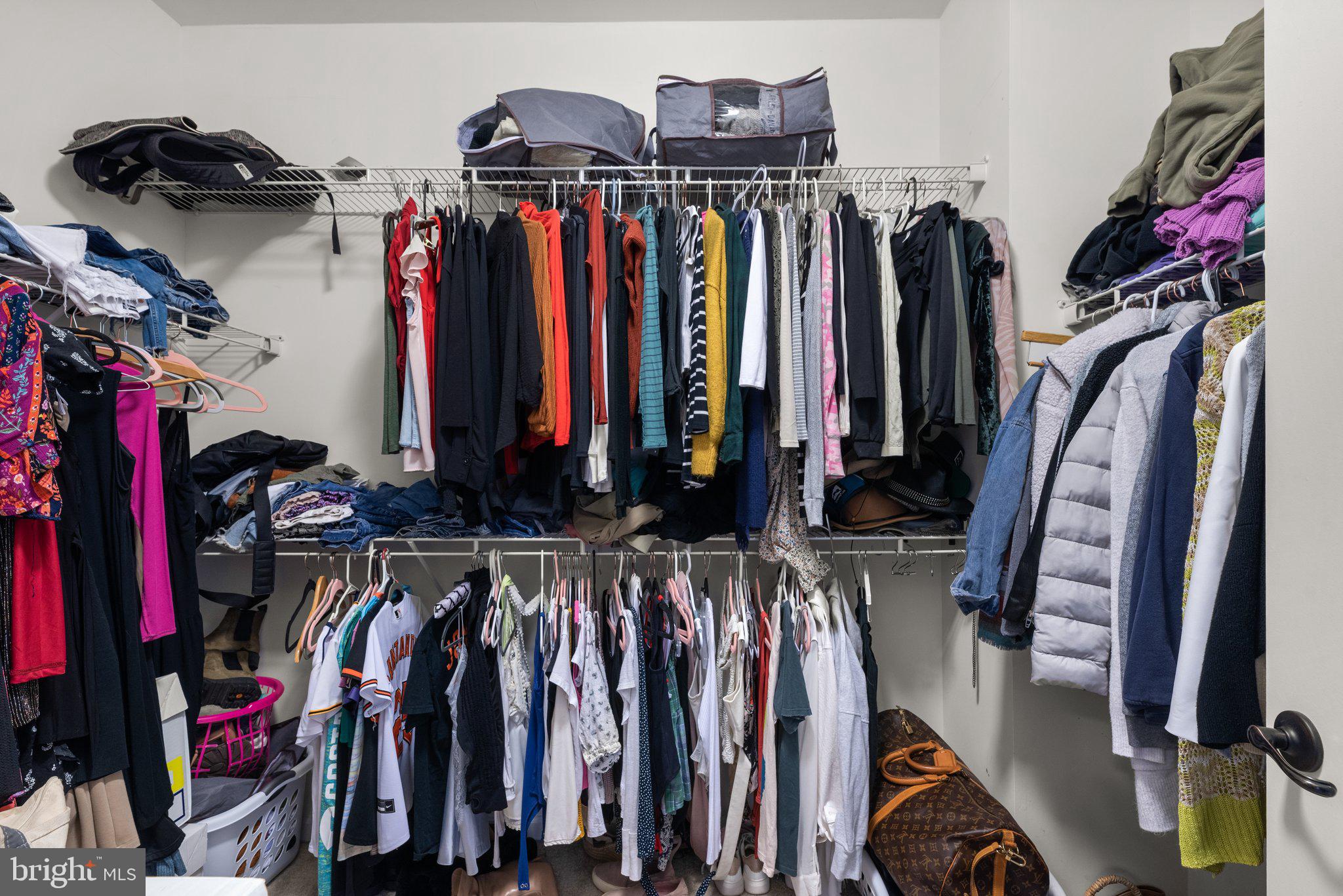 JEFFERSON PLACE - Residential