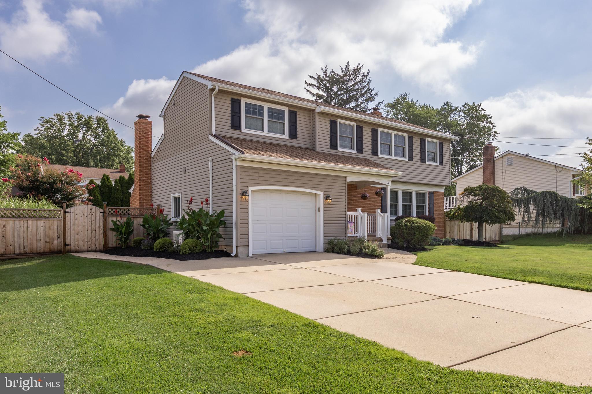 112 CHAMPLAIN ROAD