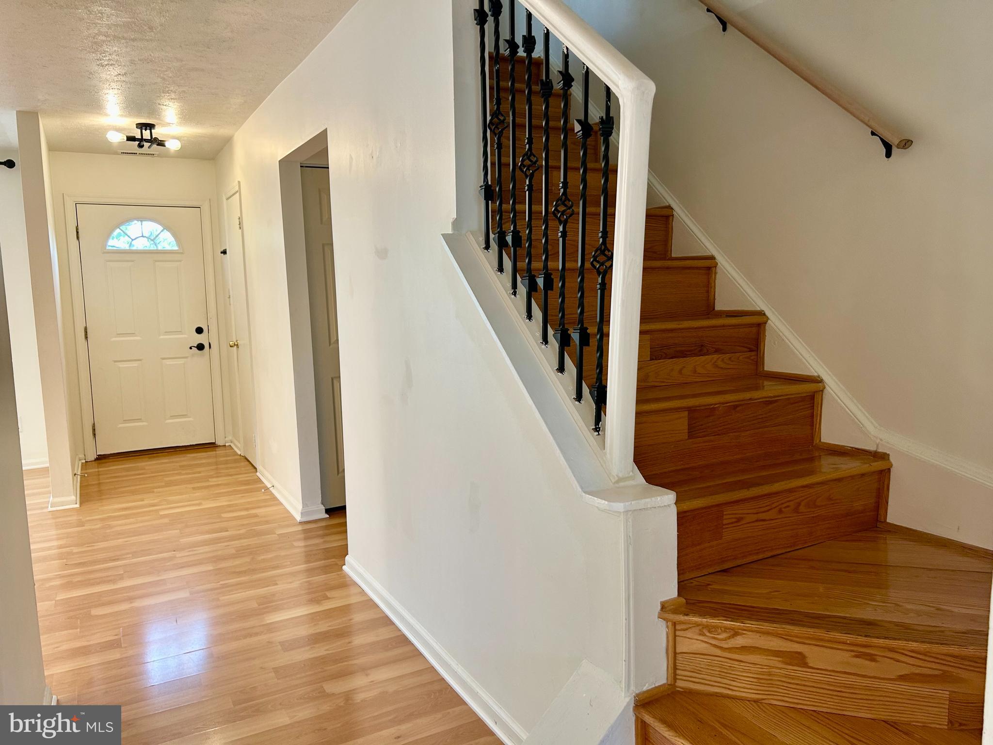 WINDING BROOK - Residential Lease