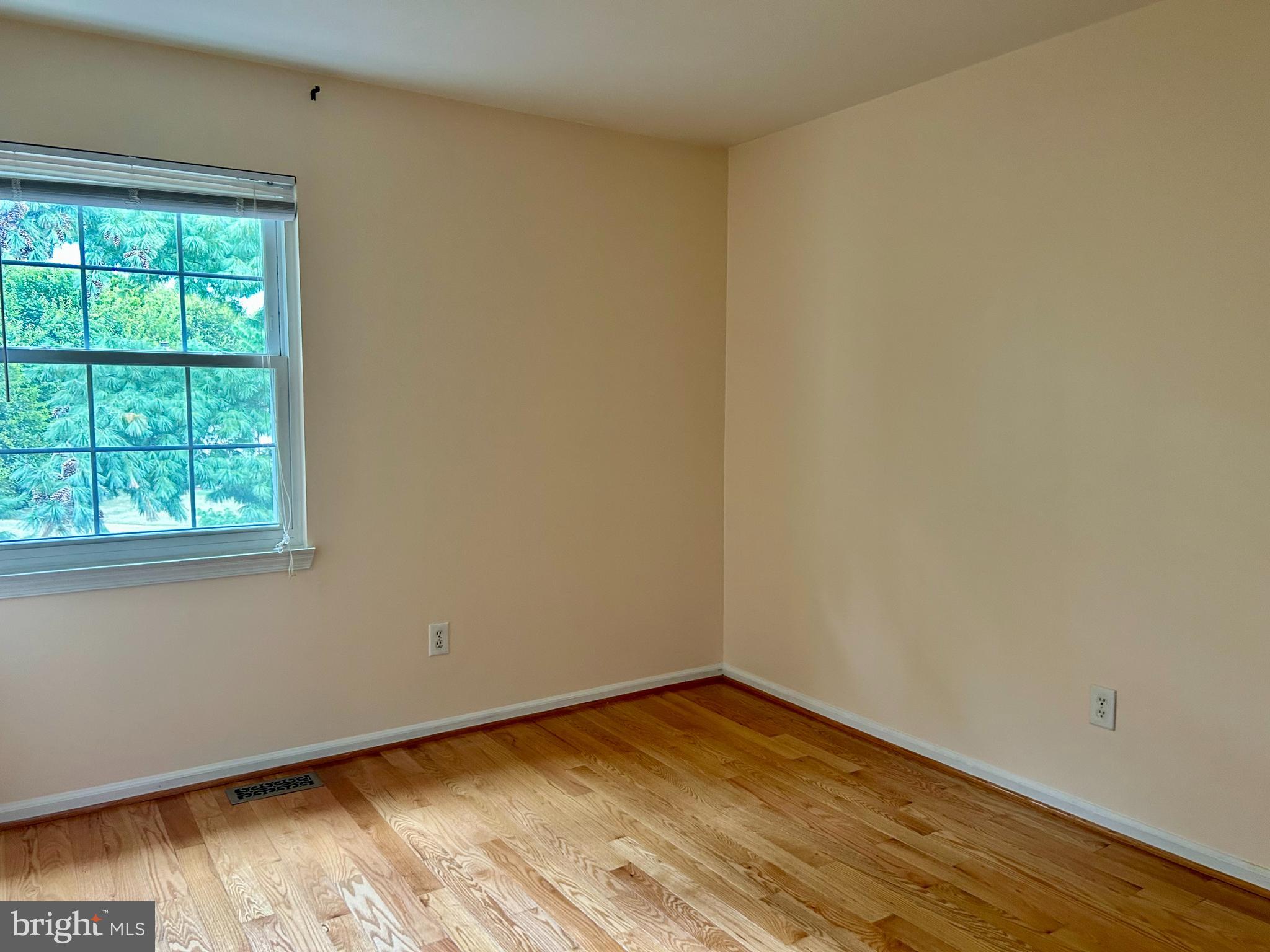 WINDING BROOK - Residential Lease