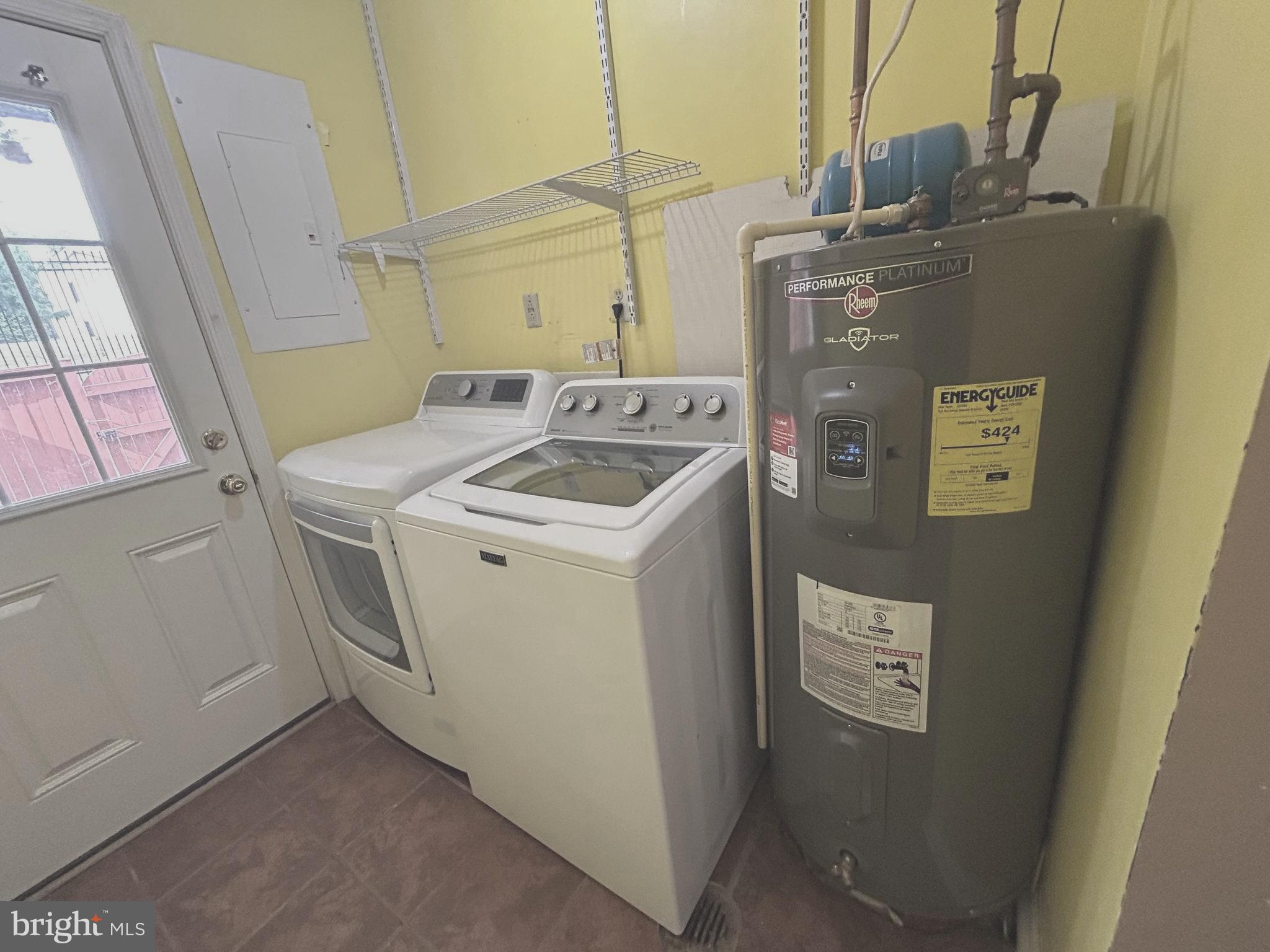 WINDING BROOK - Residential Lease