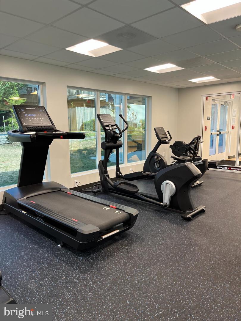 WINDING BROOK - Residential Lease