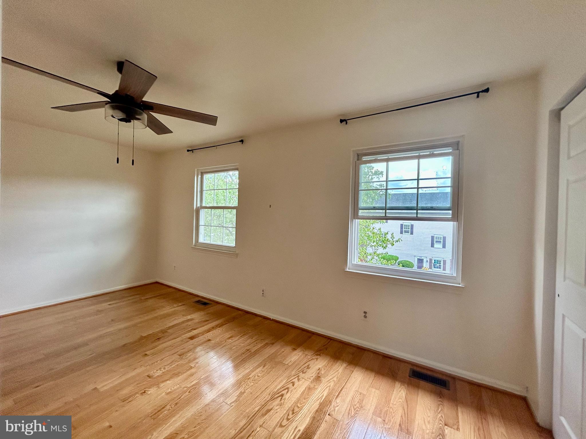 WINDING BROOK - Residential Lease