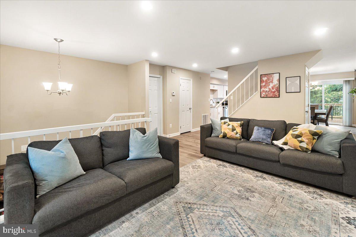 THE REACH - Residential