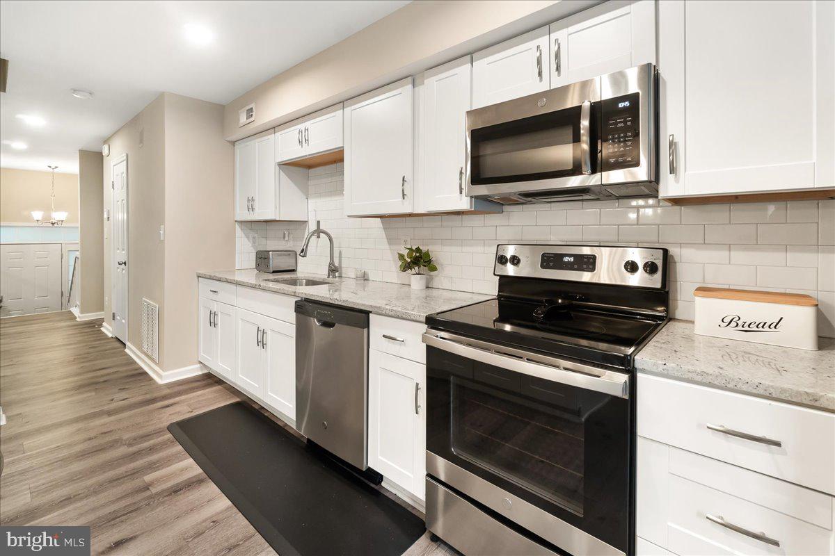 THE REACH - Residential