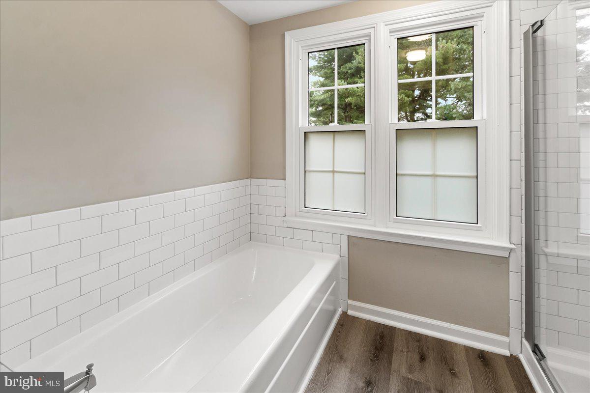 THE REACH - Residential