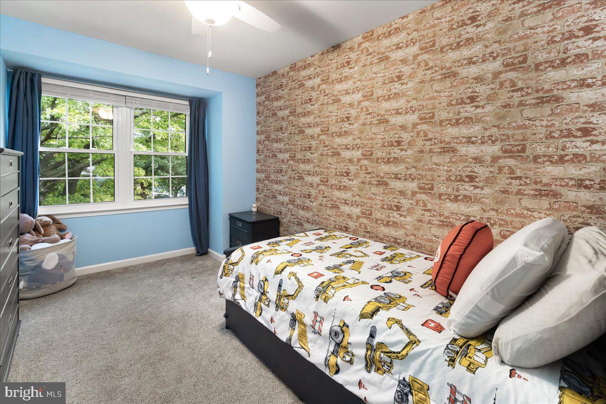 THE REACH - Residential