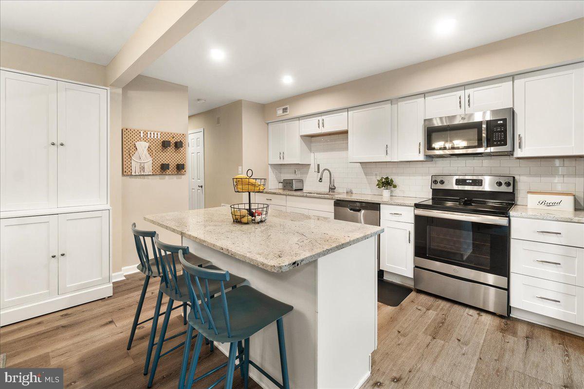 THE REACH - Residential