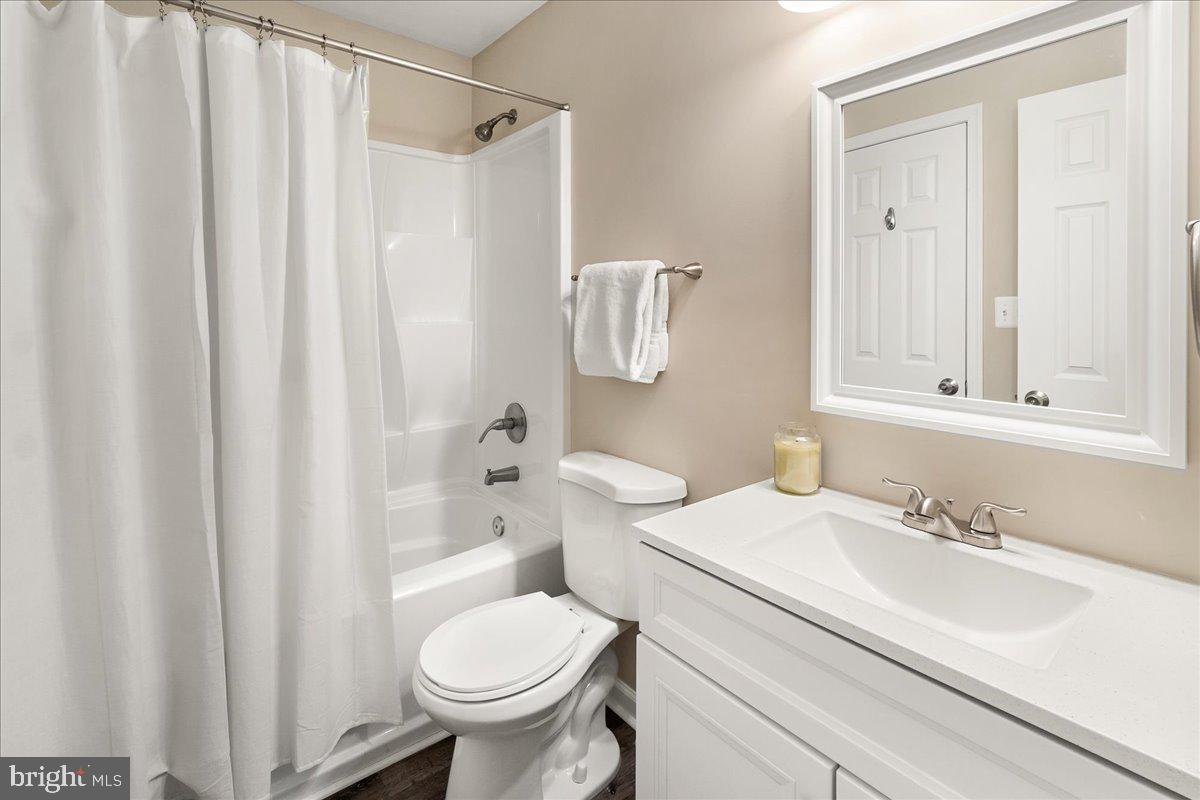 THE REACH - Residential