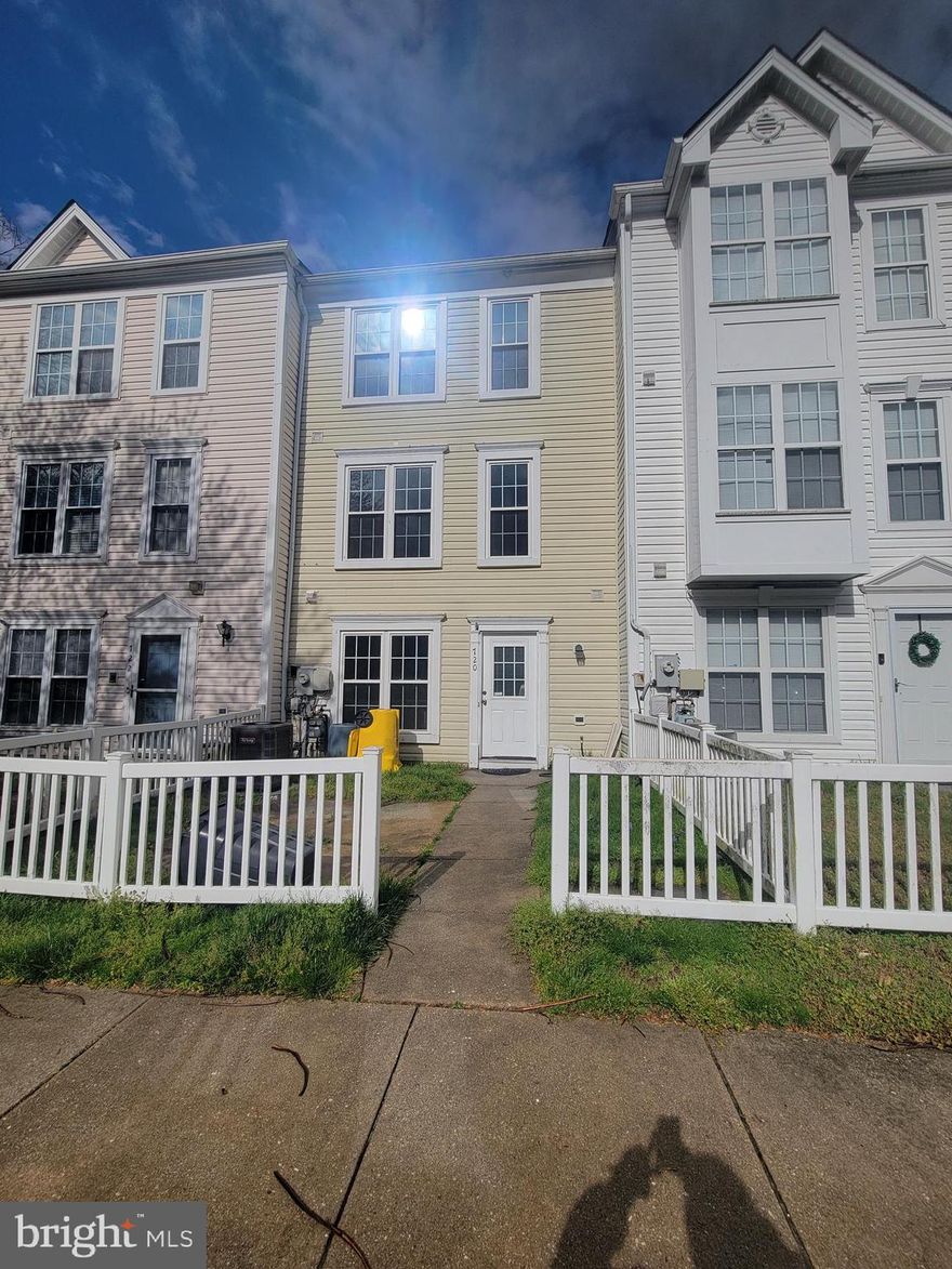 ***Open house Thursday May 9th 5pm-7pm***

3 level Townhome close to Everything! Easy Commute to Baltimore, Annapolis, FT. Meade and DC. New Carpet. New Appliances. Entire 3rd floor is Huge Master bedroom with hardwood floors and Master bathroom,  Master retreat! 2 bedroom full bath and laundry on 2nd floor. Assigned Parking spot