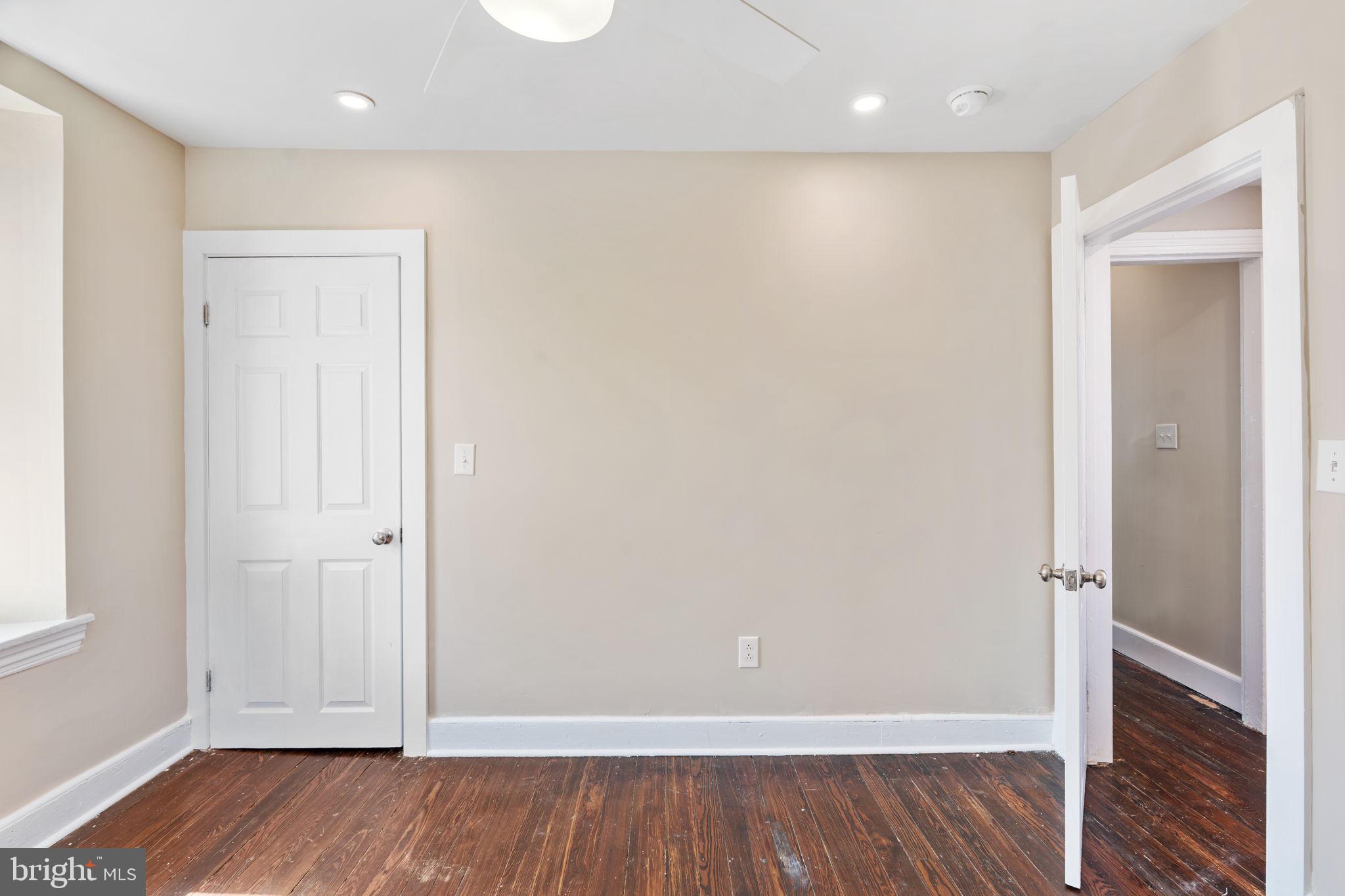 GERMANTOWN - Residential