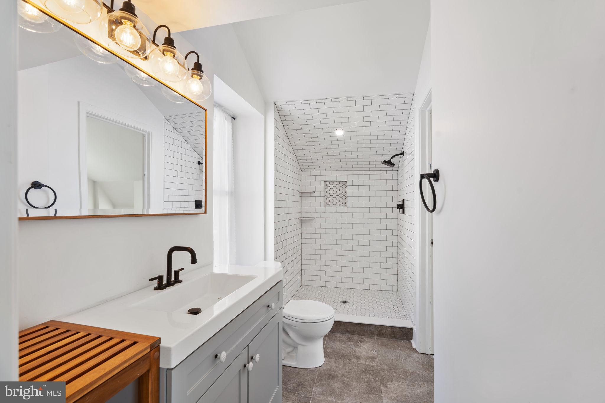 GERMANTOWN - Residential