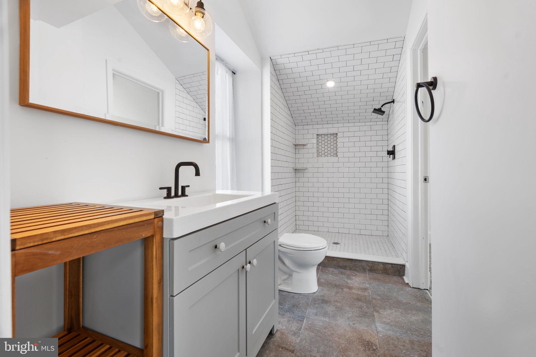 GERMANTOWN - Residential