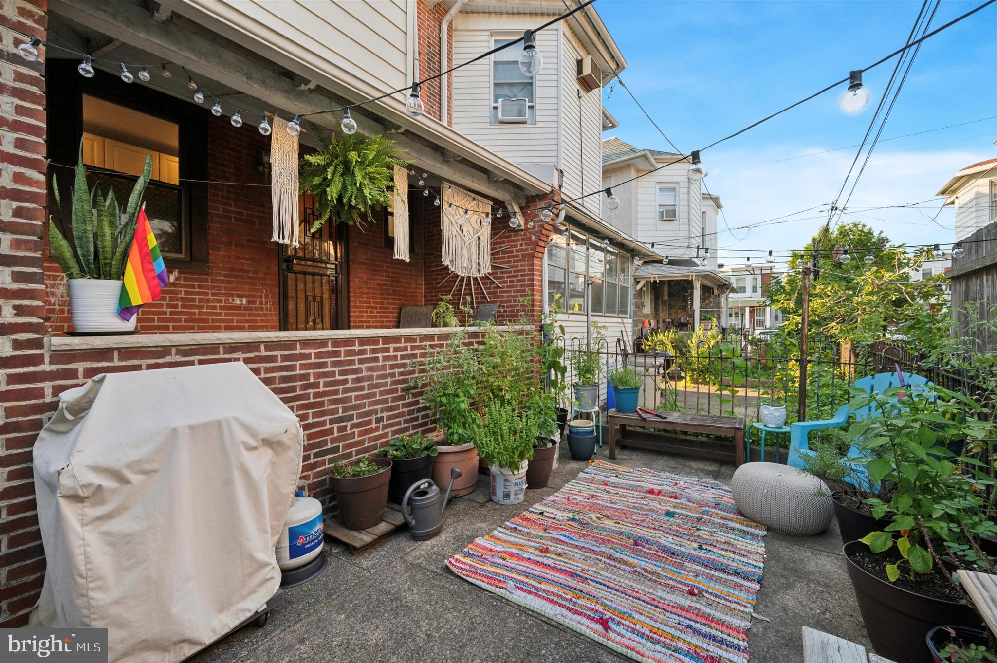 GIRARD ESTATES - Residential