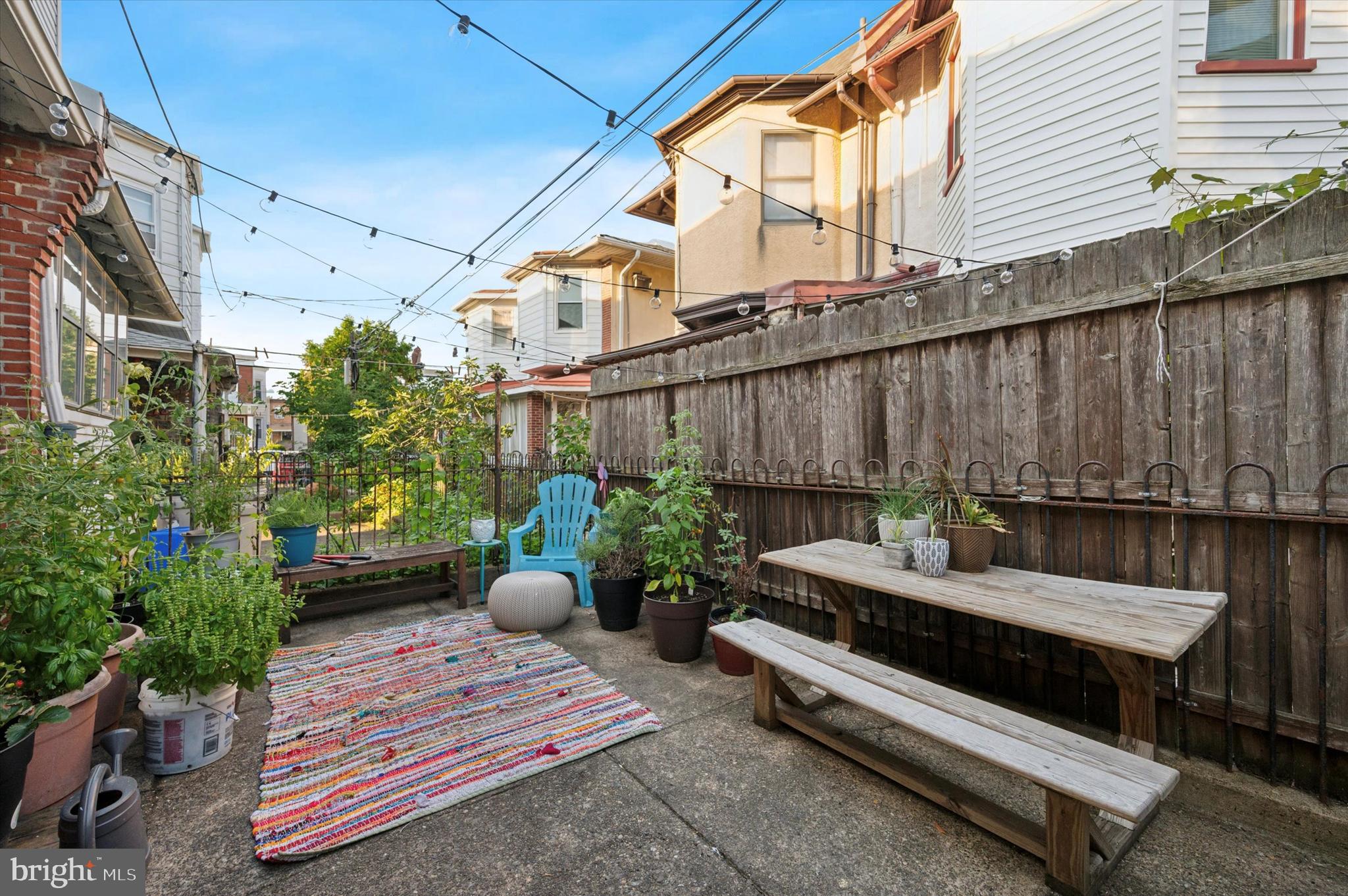 GIRARD ESTATES - Residential