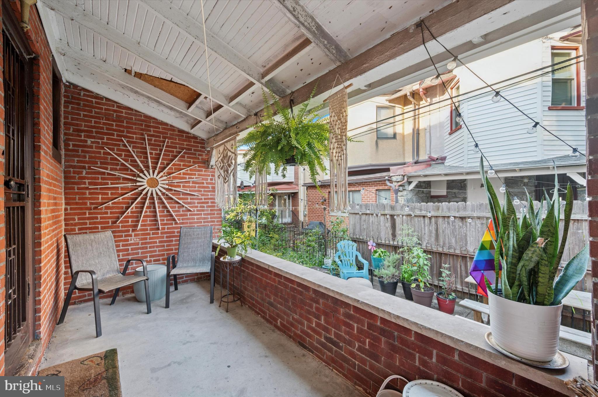 GIRARD ESTATES - Residential