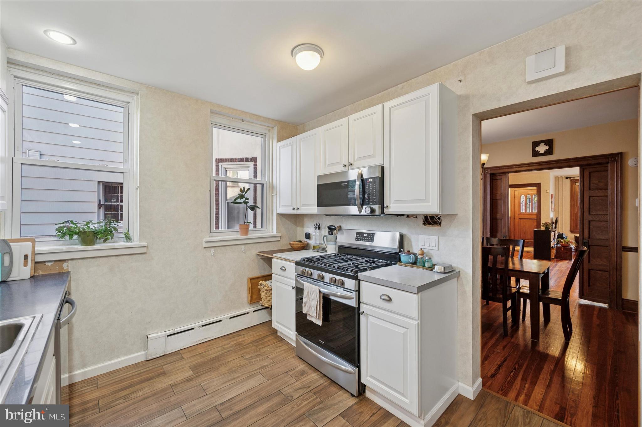 GIRARD ESTATES - Residential