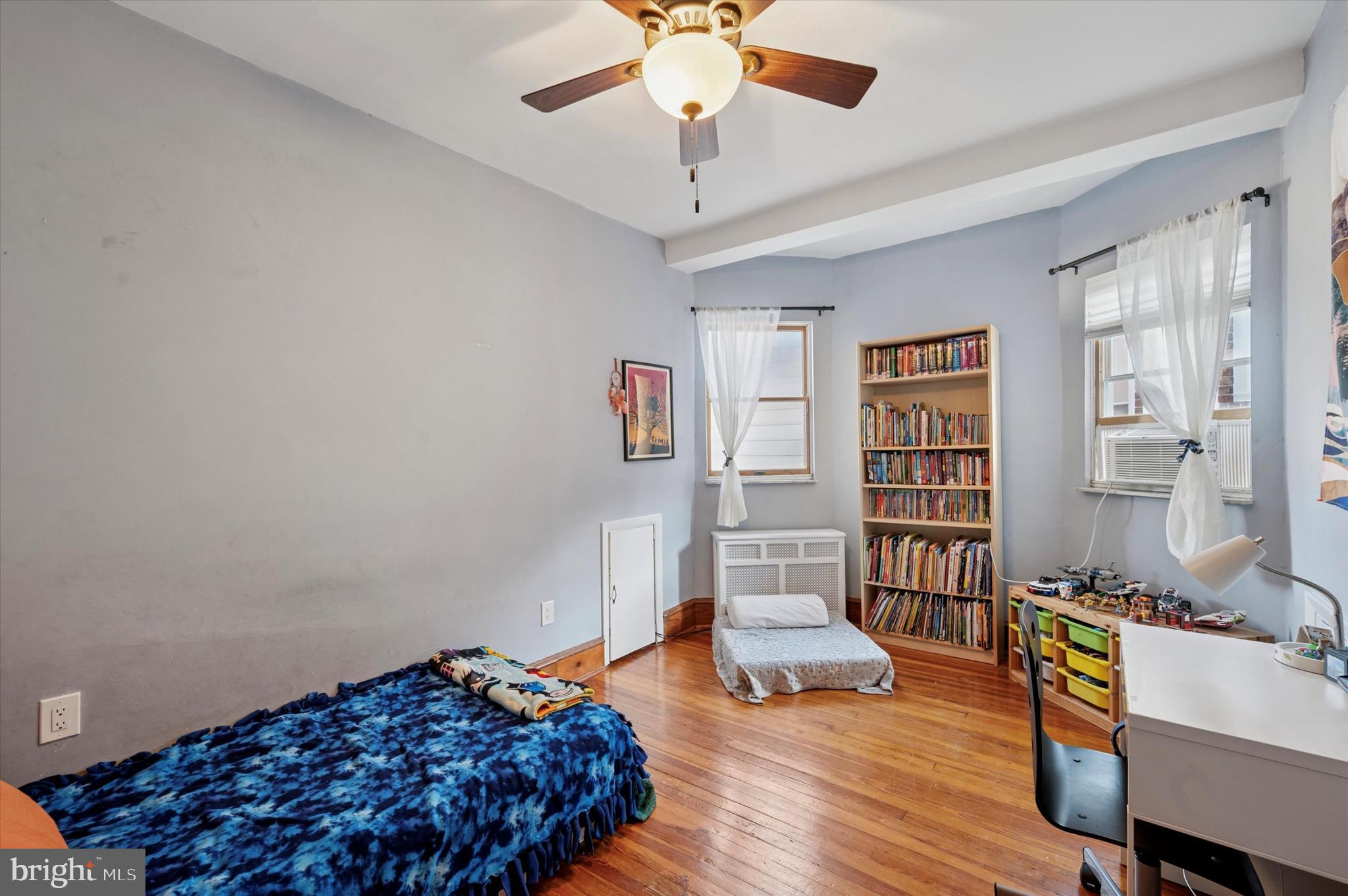 GIRARD ESTATES - Residential