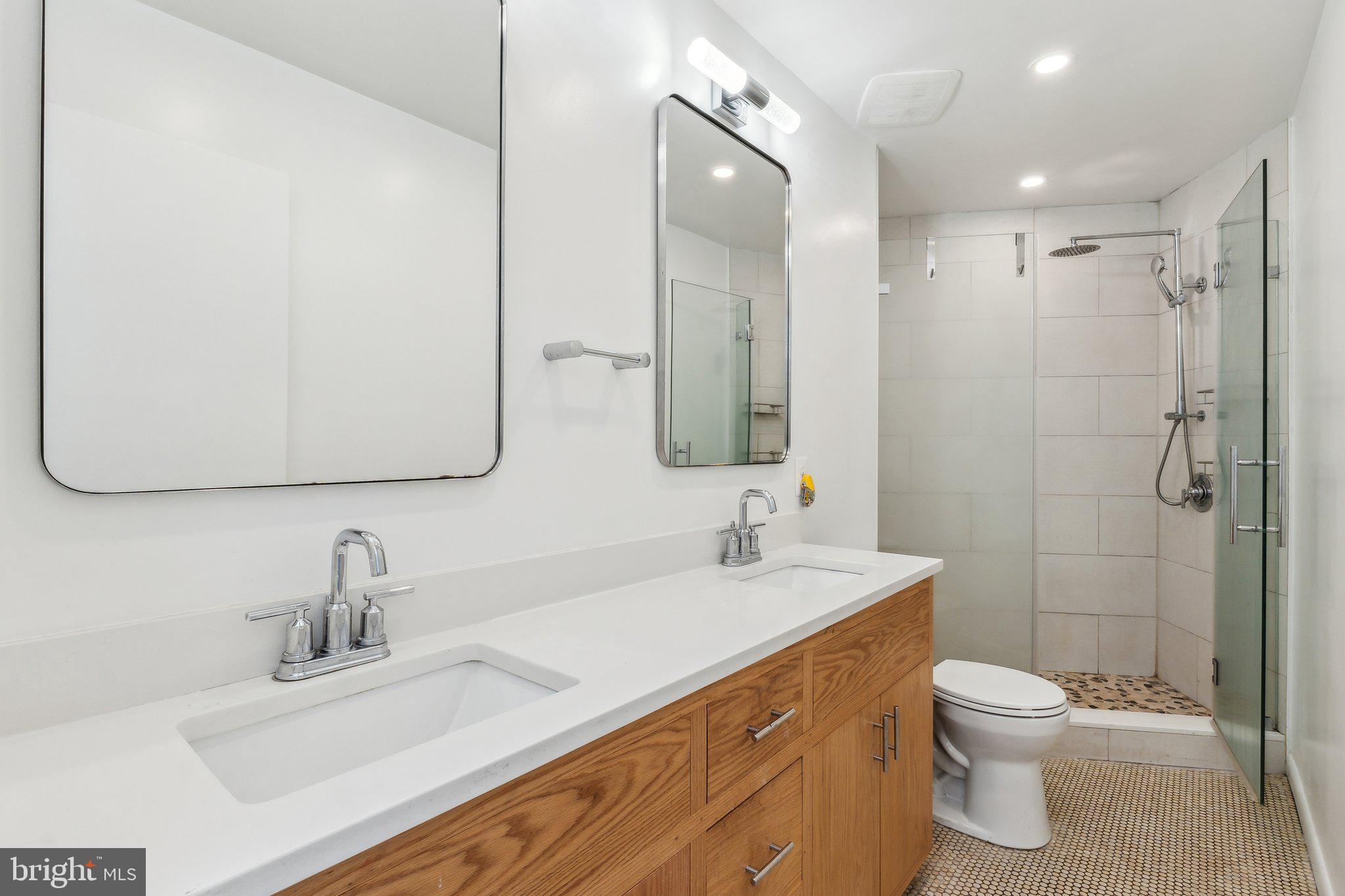 WOODMARK - Residential