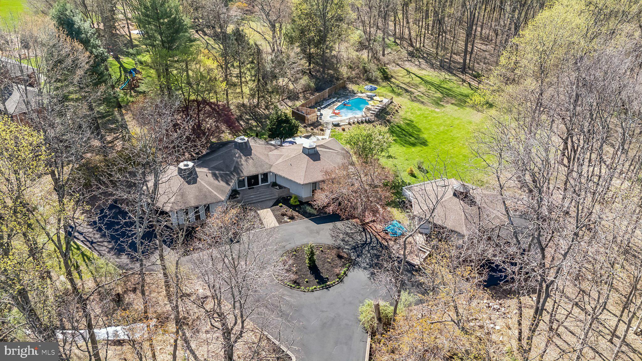 WOODMARK - Residential