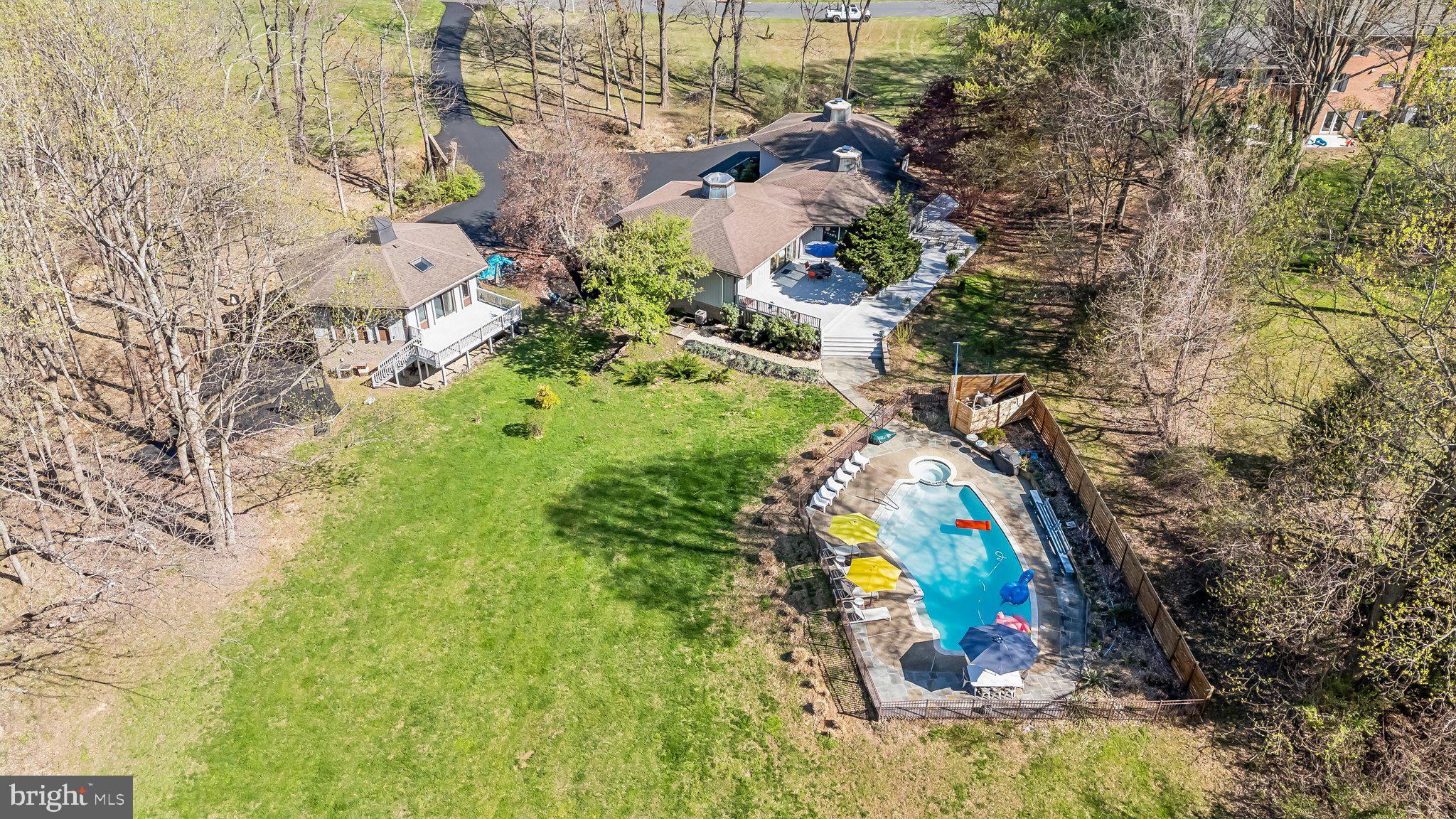 WOODMARK - Residential