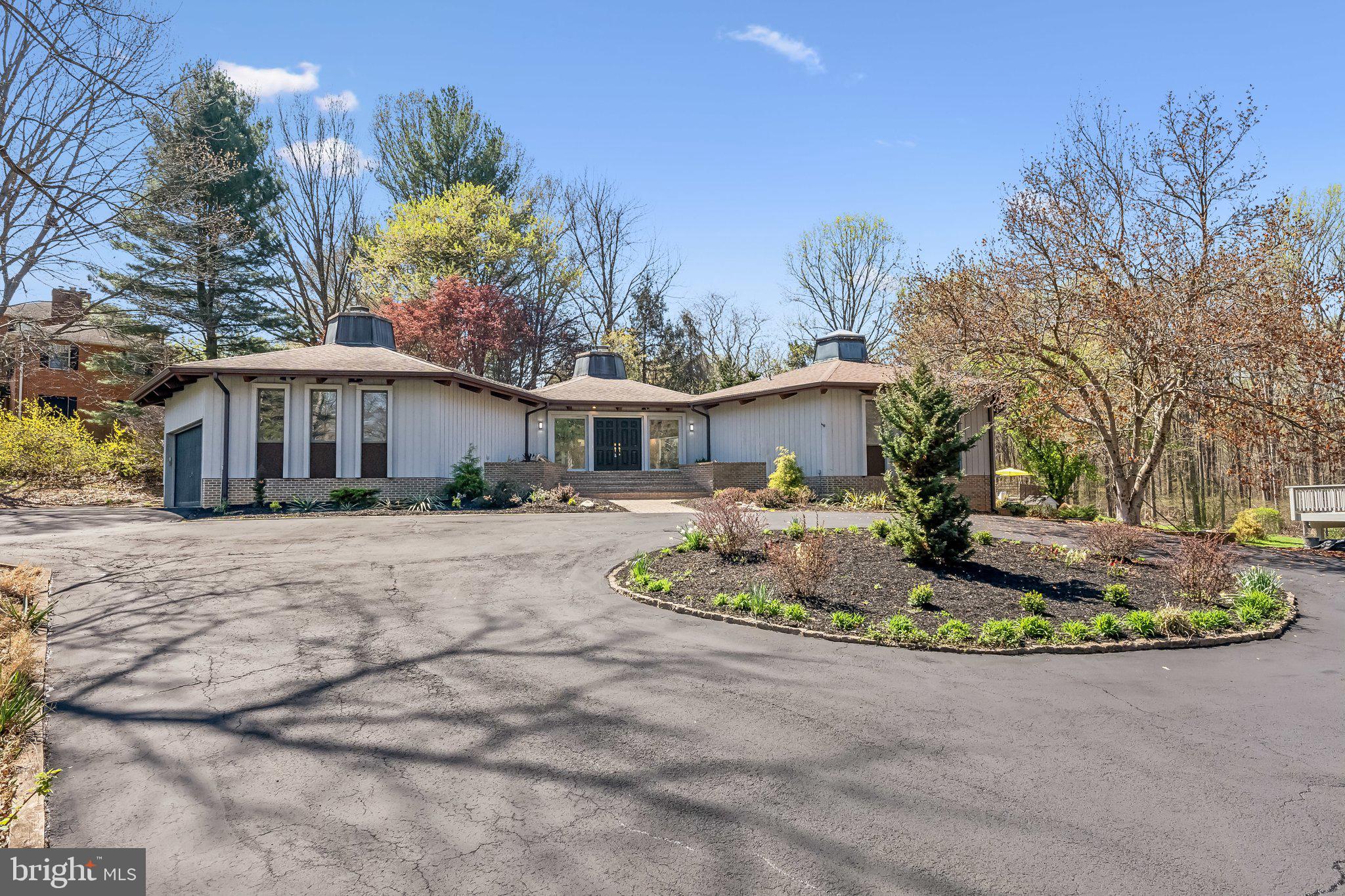 WOODMARK - Residential