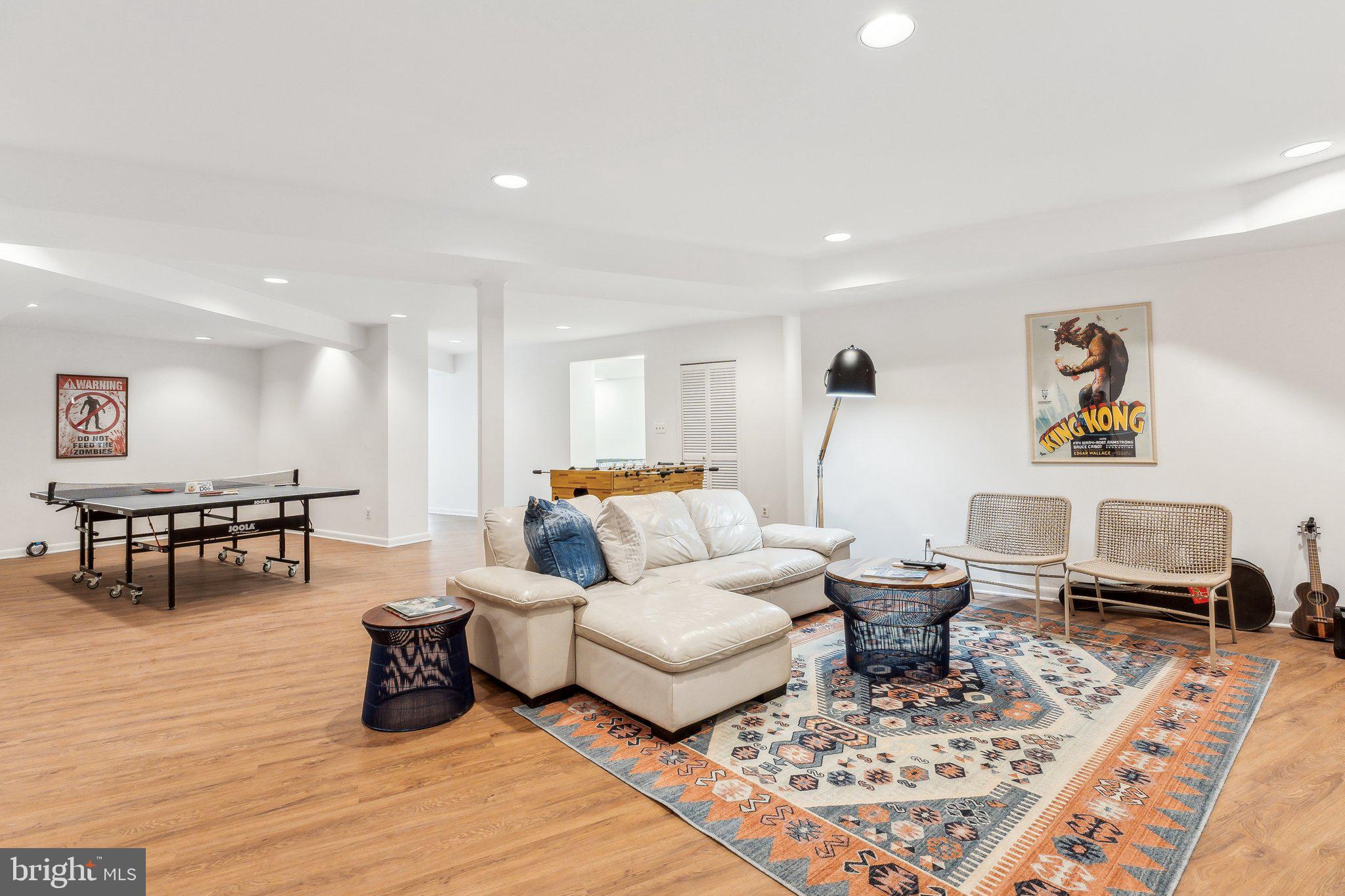 WOODMARK - Residential