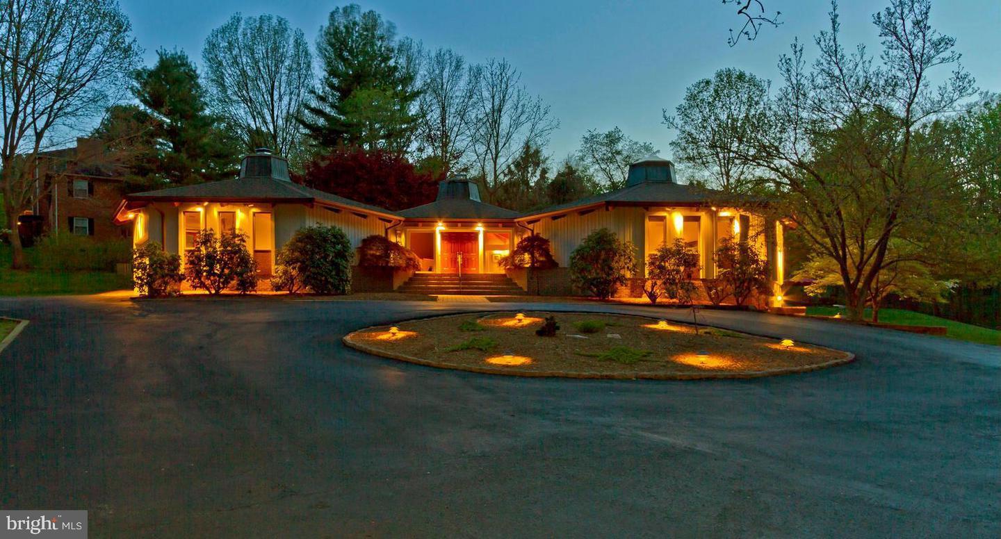 WOODMARK - Residential