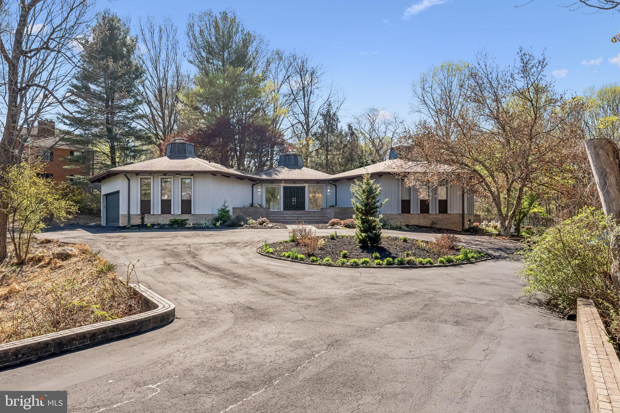 WOODMARK - Residential