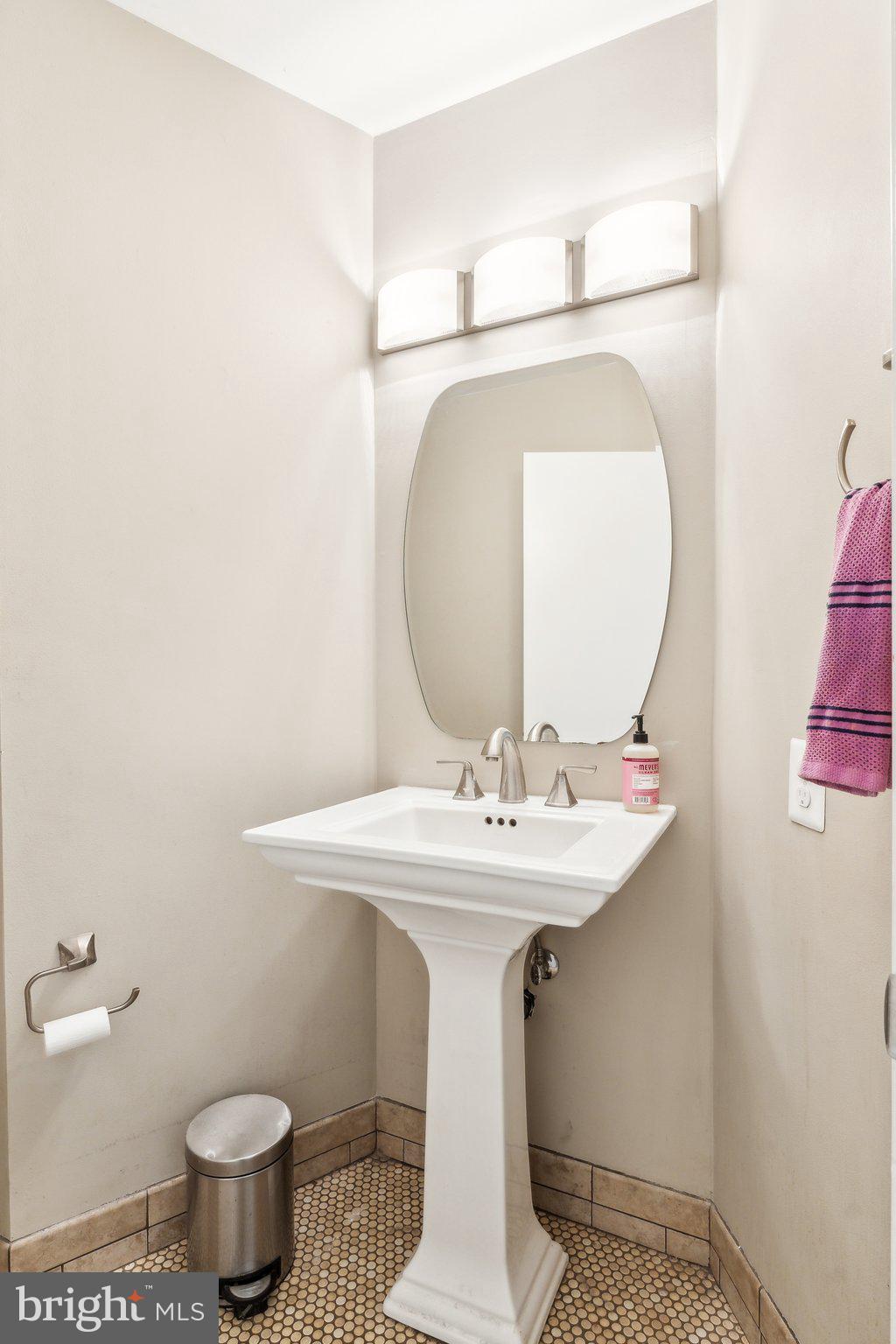 WOODMARK - Residential