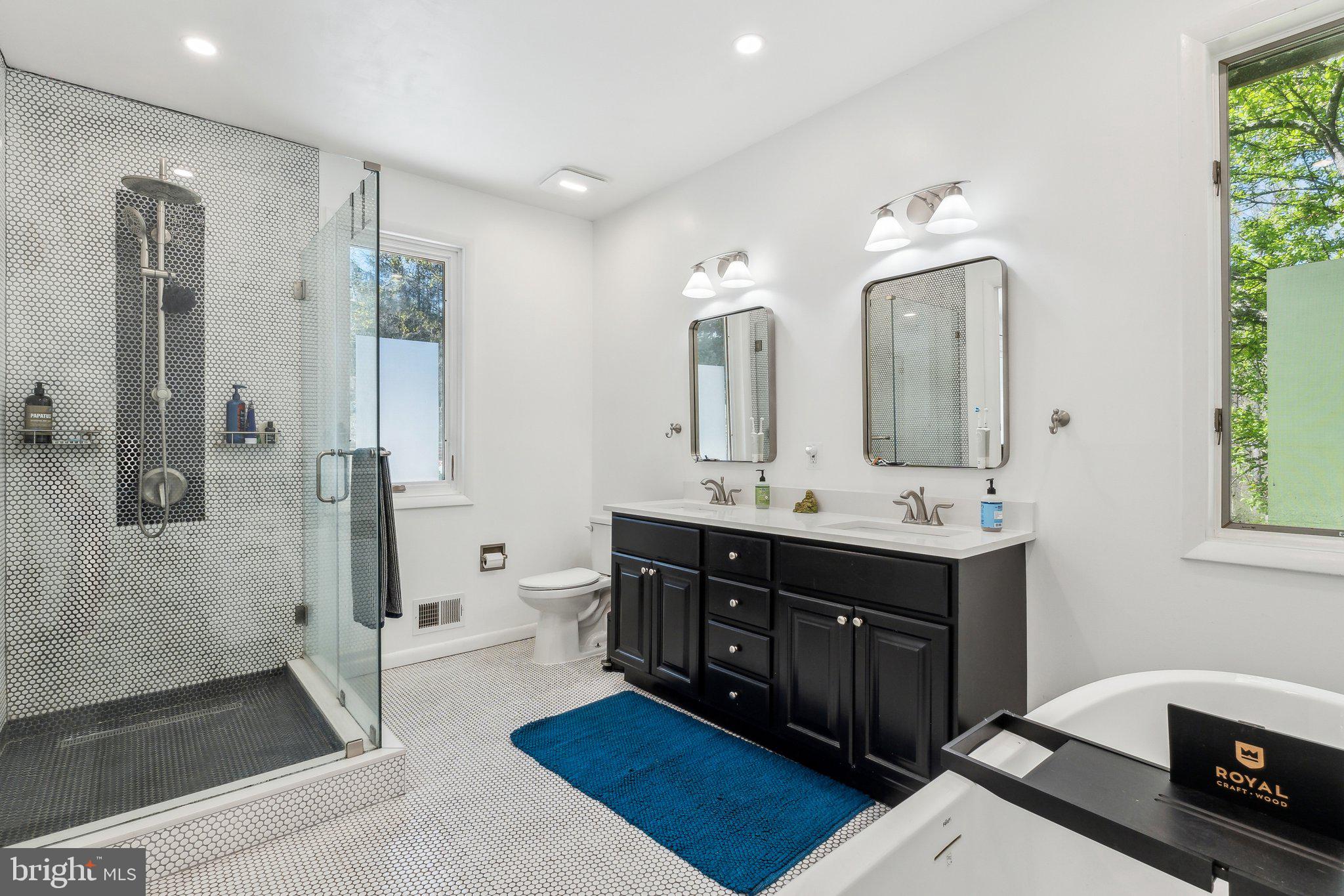 WOODMARK - Residential