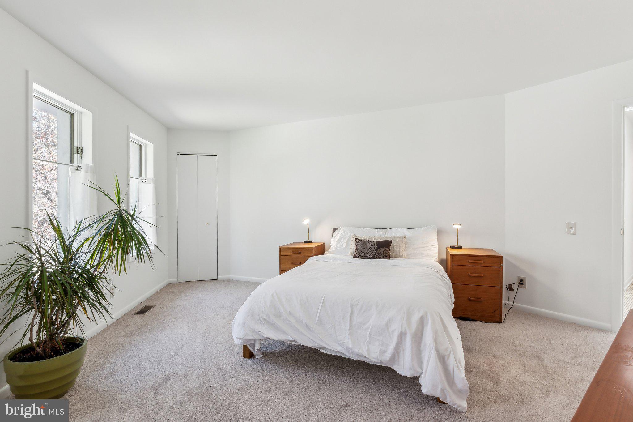 WOODMARK - Residential